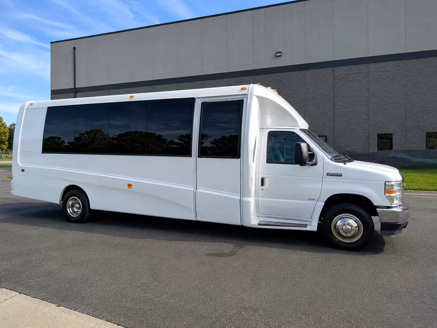 20 passenger minibus