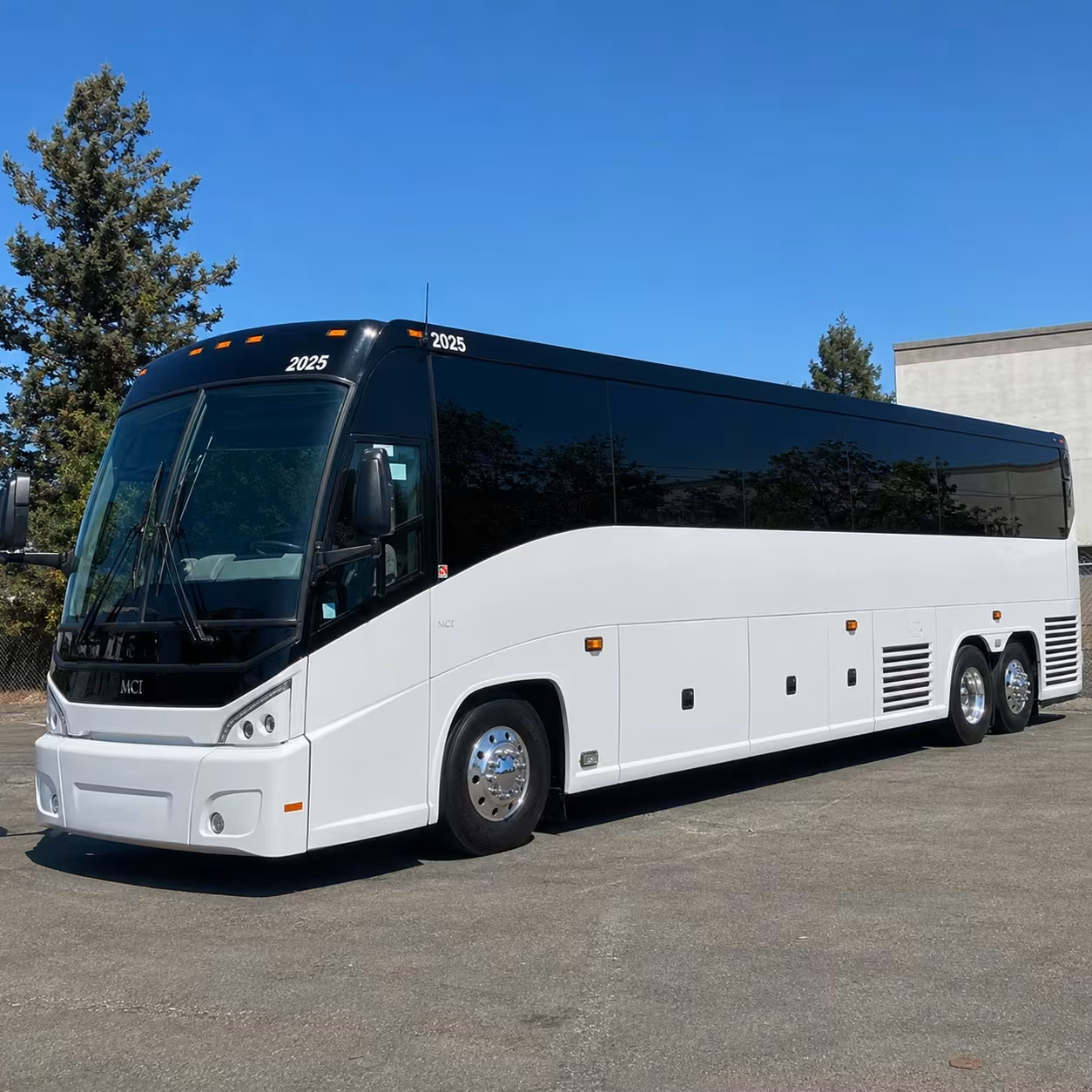 el monte concert bus rentals